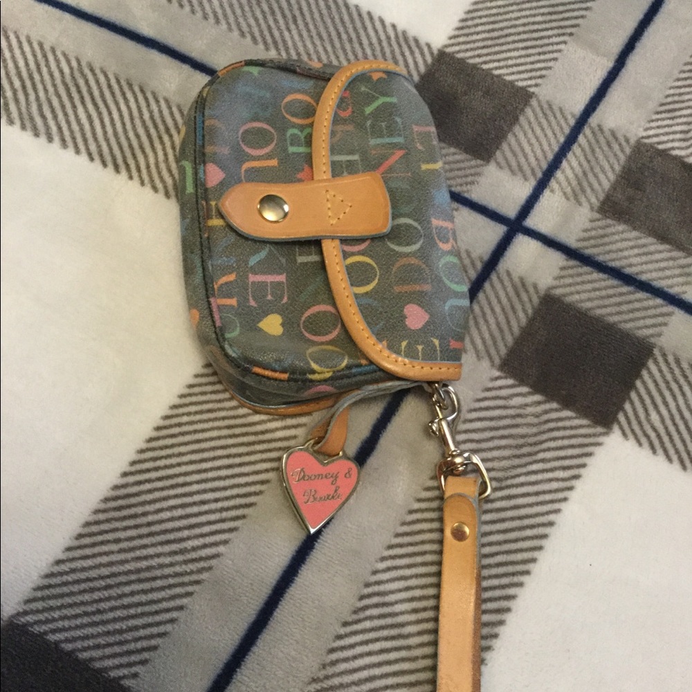 Classic small Wristlet